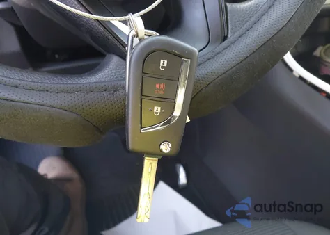 2025 Toyota Rav4 Hybrid Le z USA, uszkodzony, nr VIN 2T3MWRFV2SW266402